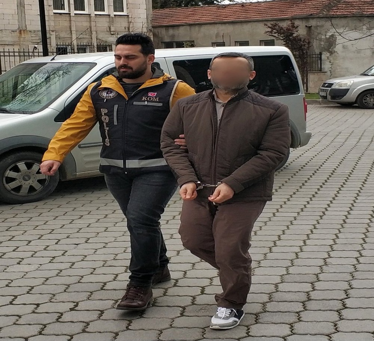 Havalimanında Yakalanan Fetö\'nün İlçe Sorumlusu Tutuklandı