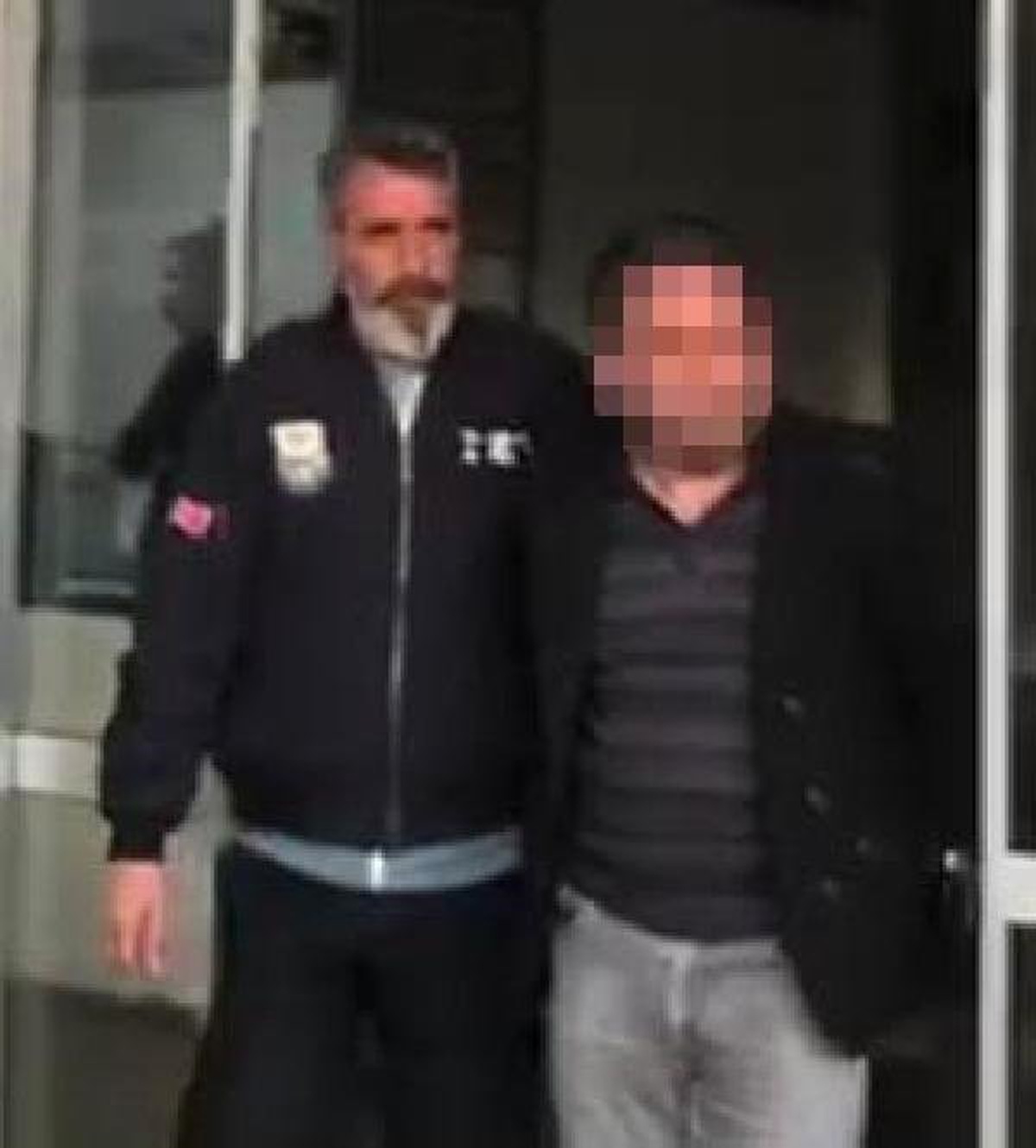İzmir\'de, \'Pkk Propagandası\'na 8 Gözaltı