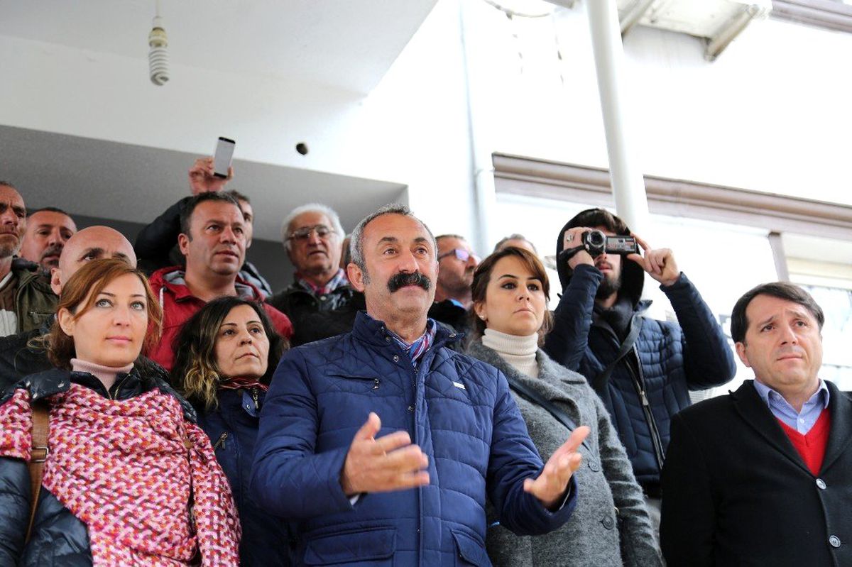 Komünist Başkan Maçoğlu\'nun Mazbatası Yarına Kaldı
