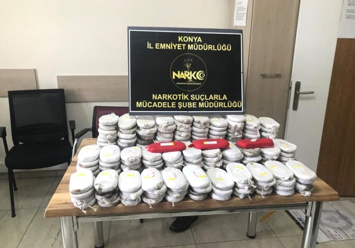 Konya\'da 44 Kilo 200 Gram Esrar Ele Geçirildi