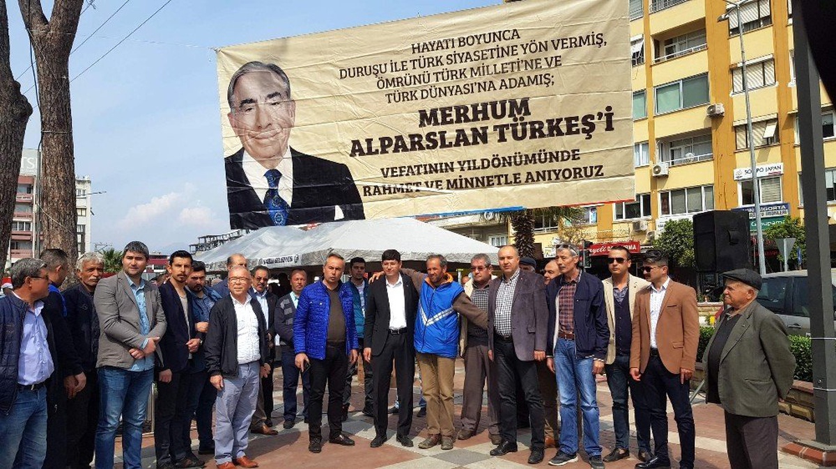 Merhum Alparslan Türkeş Ölümünün 22. Yılında Nazilli\'de de Anıldı