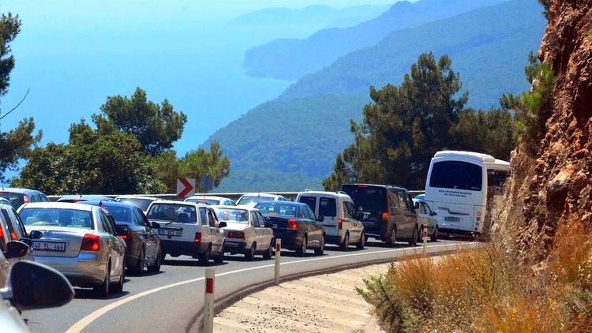 Muğla\'da Araç Sayısı 495 Bin 554\'e Ulaştı