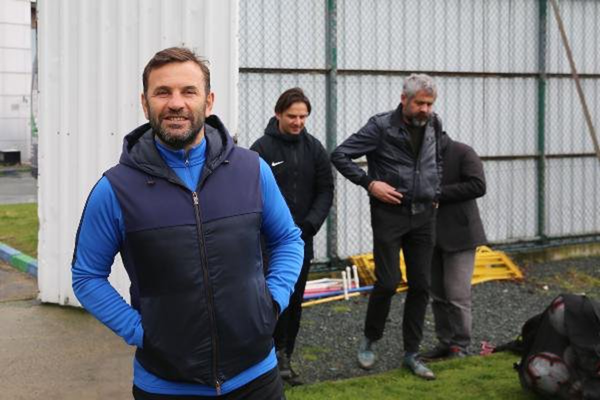 Okan Buruk: Beşiktaş Karşısına Kazanmak İçin Sahaya Çıkacağız