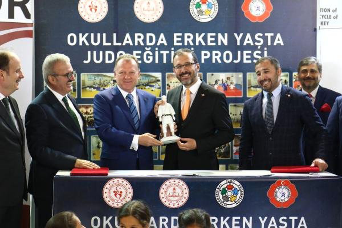 Okullarda Erken Yaşta Judo Eğitimi\' Protokolü İmzalandı