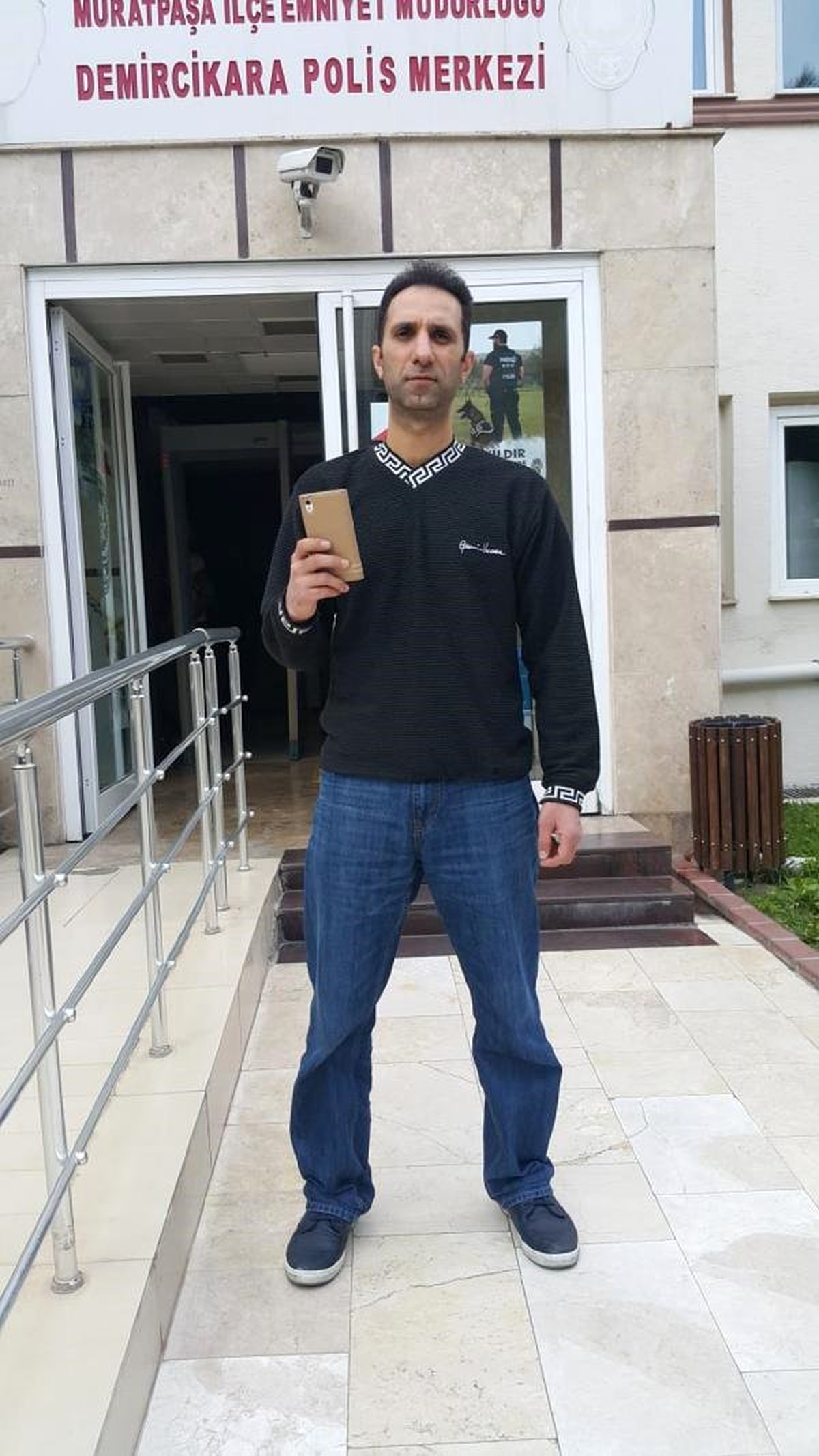 Pazarda Kaybettiği Telefon, Uydudan Takip Edilerek Bulundu