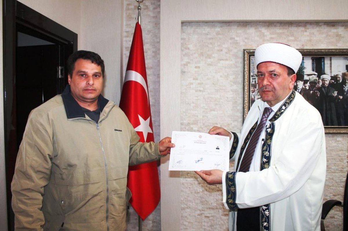 Romanyalı Dumitrana, Müslüman Oldu