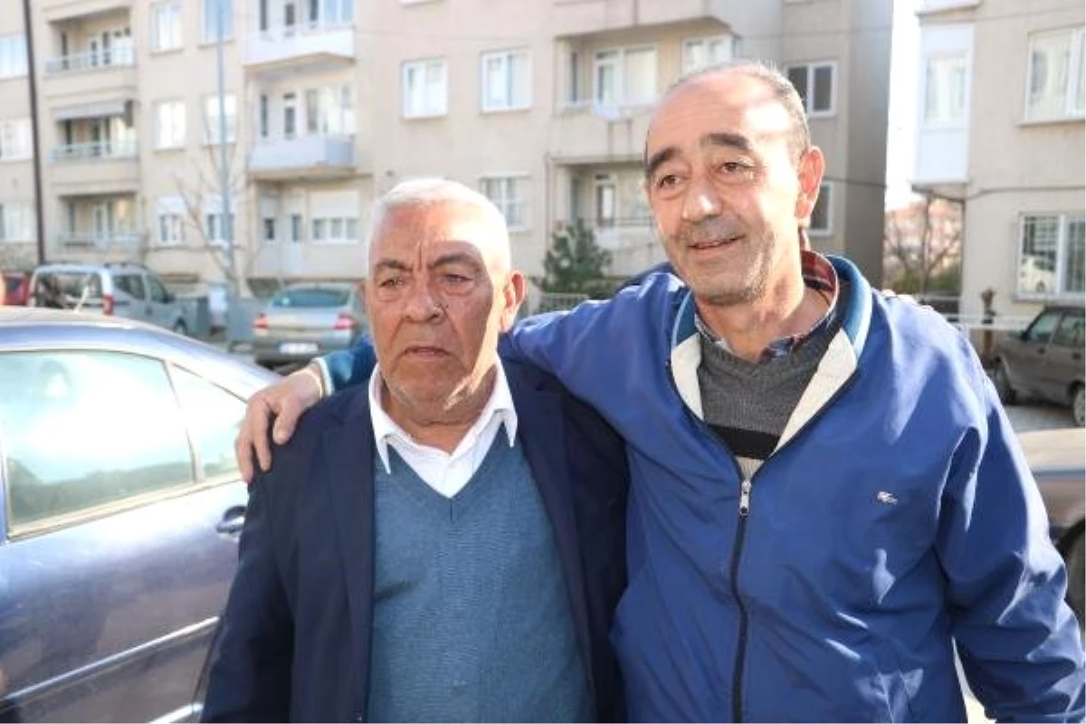 Sandıklı\'da Eşit Oy Nedeniyle 2 Köy ve 1 Mahallede Muhtarlar Kurayla Belirlendi