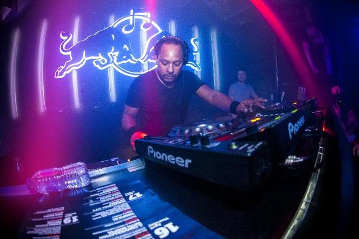 Tekno Müziğin Efsane İsmi Derrick May Türkiye\'ye Geliyor