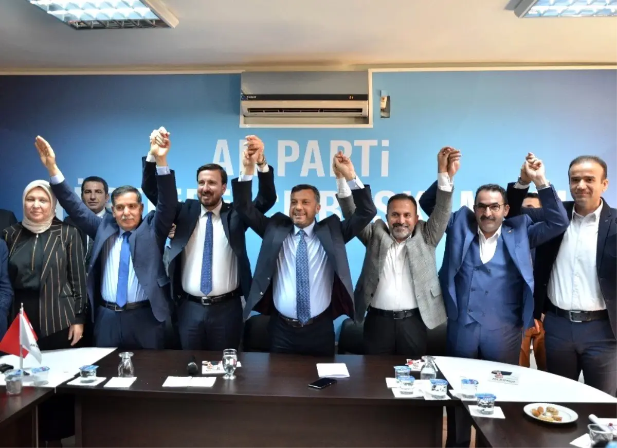 Yüreğir\'de İtiraz Edilen AK Parti\'li Adayın Oyu Arttı