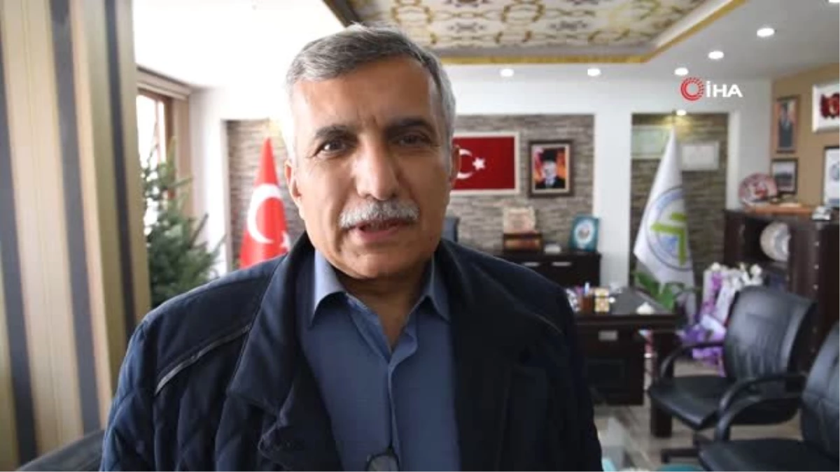 AK Parti Mkyk Üyesi Subaşı, Dursunbey Belediye Başkanı Ramazan Bahçavan\'ı Tebrik Etti