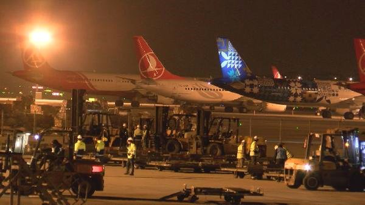 Atatürk Havalimanı\'ndan "Büyük Taşınma" Başladı