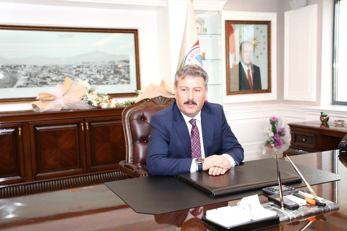 Başkan Dr. Mustafa Palancıoğlu "Yatırım ve Hizmetlerimiz Birey ve Aile Merkezli Olacak"