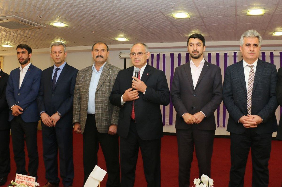 Başkan Öztürk Tebrikleri Kabul Etti