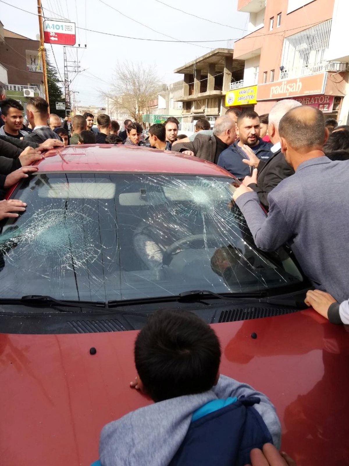 Batman\'da Taciz İddiası Mahalleyi Ayağa Kaldırdı