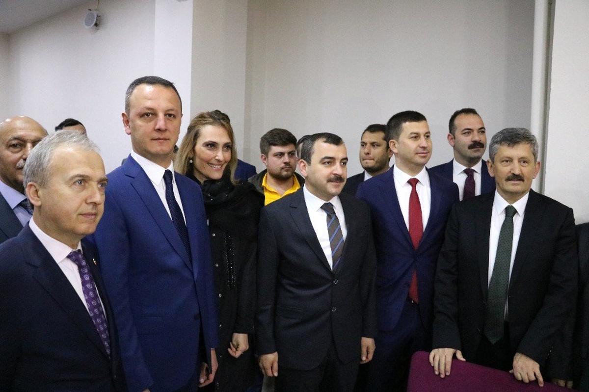 CHP\'nin Kalesi 10 Yıl Sonra AK Parti\'ye Geçti