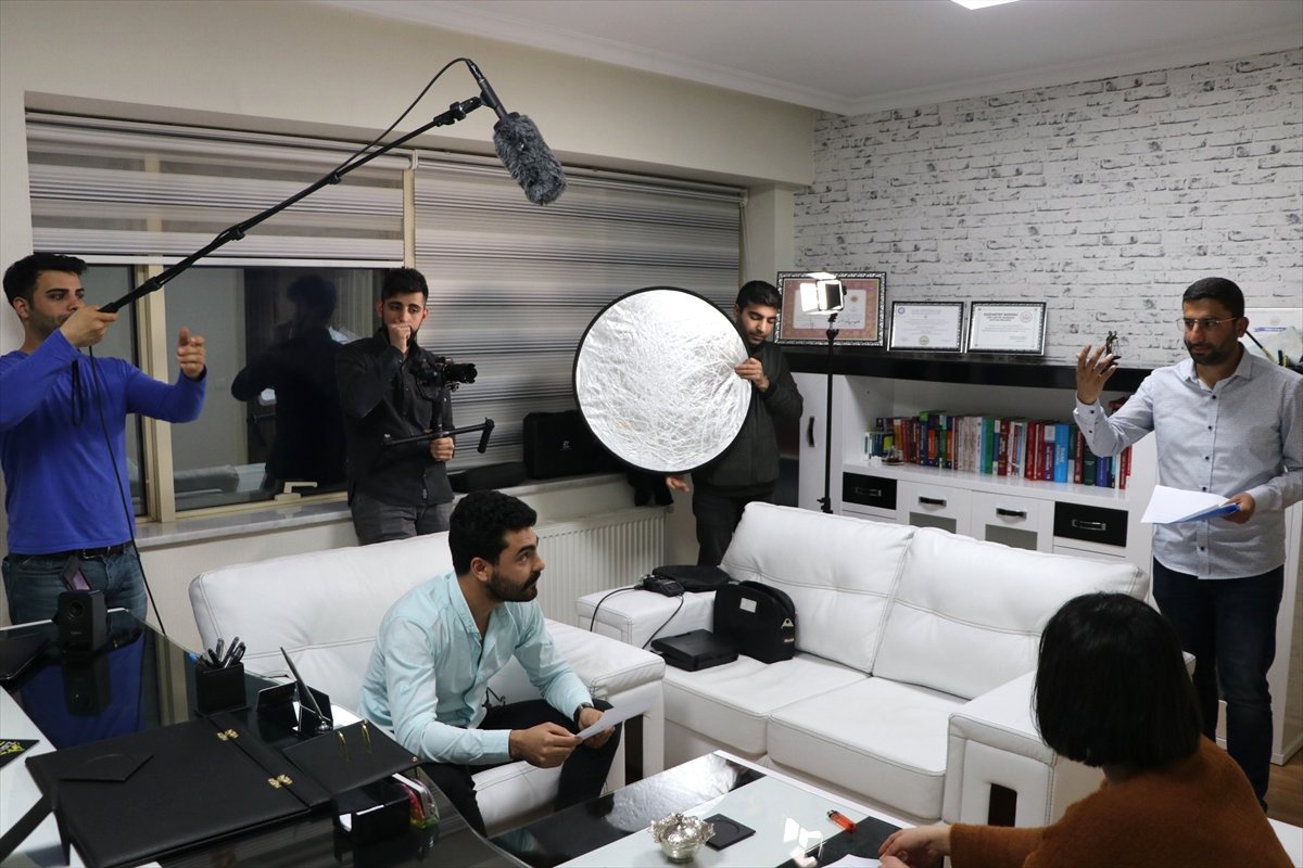 Davalardan Etkilenen Avukatlar Dizi Film Çekiyor