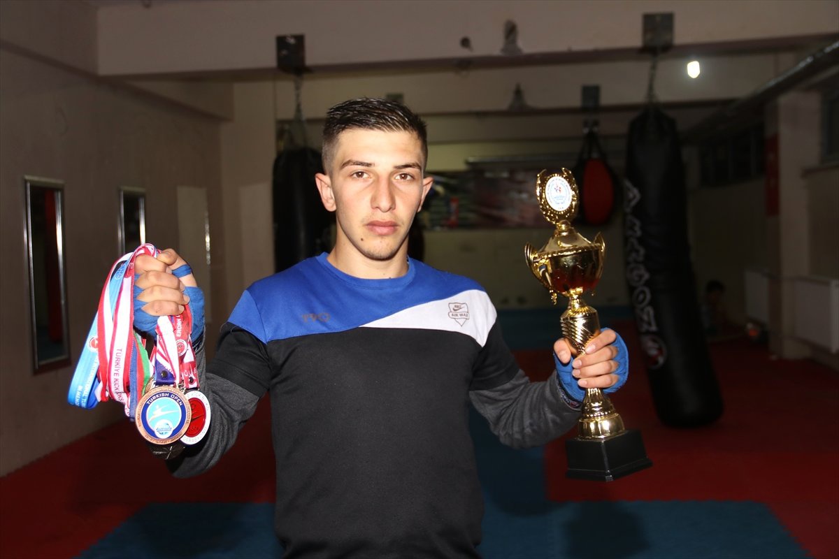 Dezavantajlı Gençler Sporla Yaşama Tutunuyor