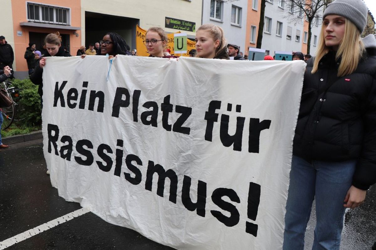 Dortmund\'ta Öldürülen Kubaşık İçin Yürüdüler