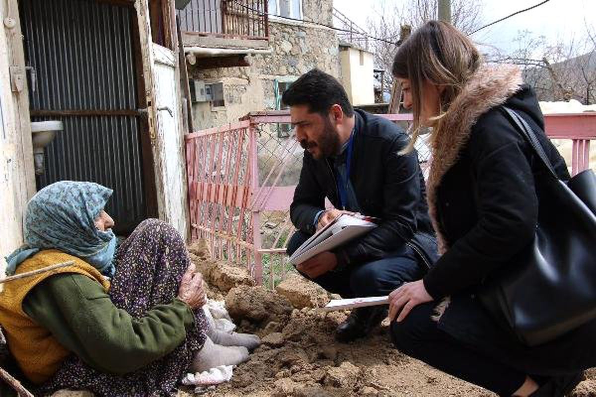 Elazığ\'da Deprem Hasarı Gün Ağarınca Ortaya Çıktı (2)