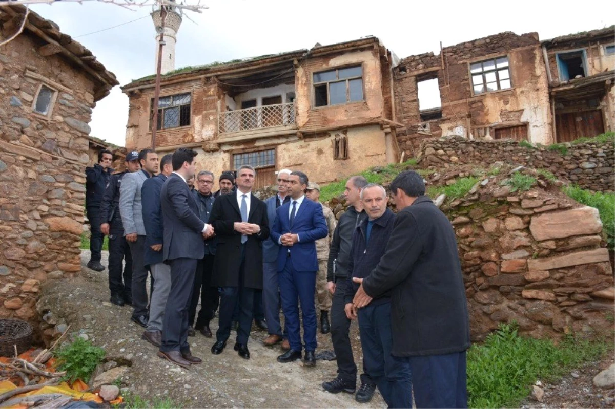 Elazığ Depremi Malatya\'da da Hasara Yol Açtı