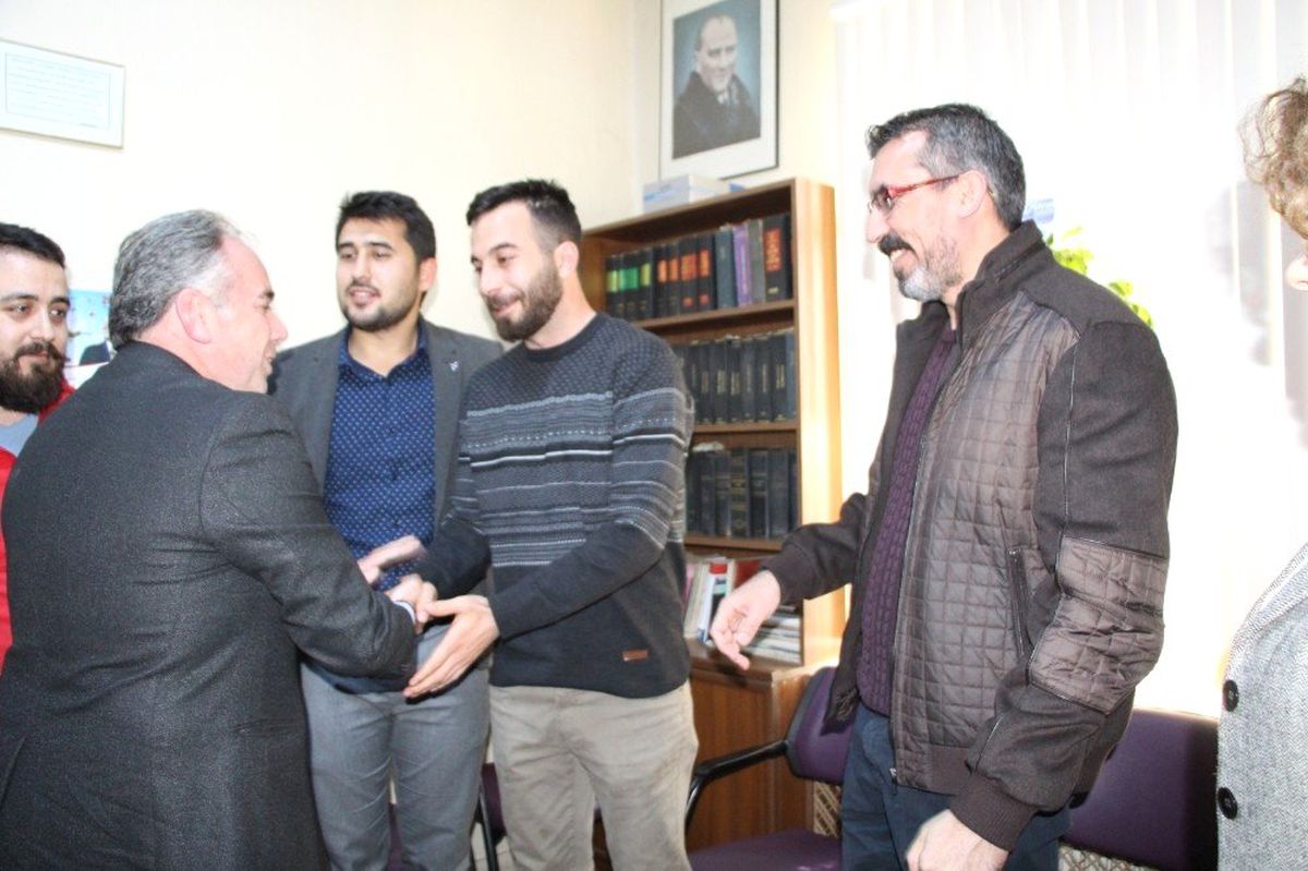Germencik Beleidye Başkanı Fuat Öndeş, Avukatların Gününü Kutladı