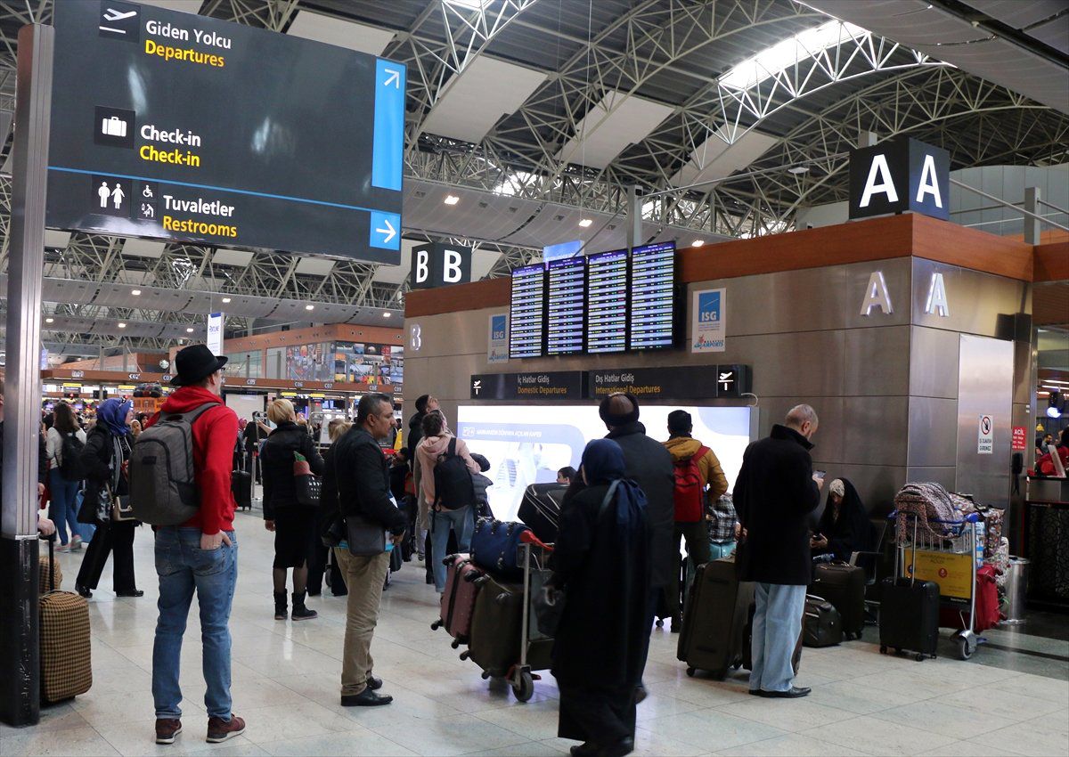 İstanbul\'da "Büyük Göç" Sürüyor