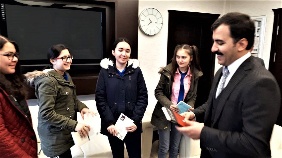 Kavak\'ta Başarılı Öğrencilerden Koşal\'a Ziyaret