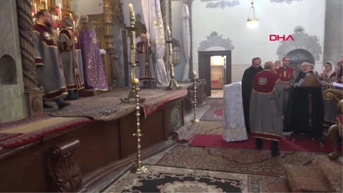 Kayseri Patrik Mutafyan İçin Kayseri\'deki Kilisede Dua Edildi