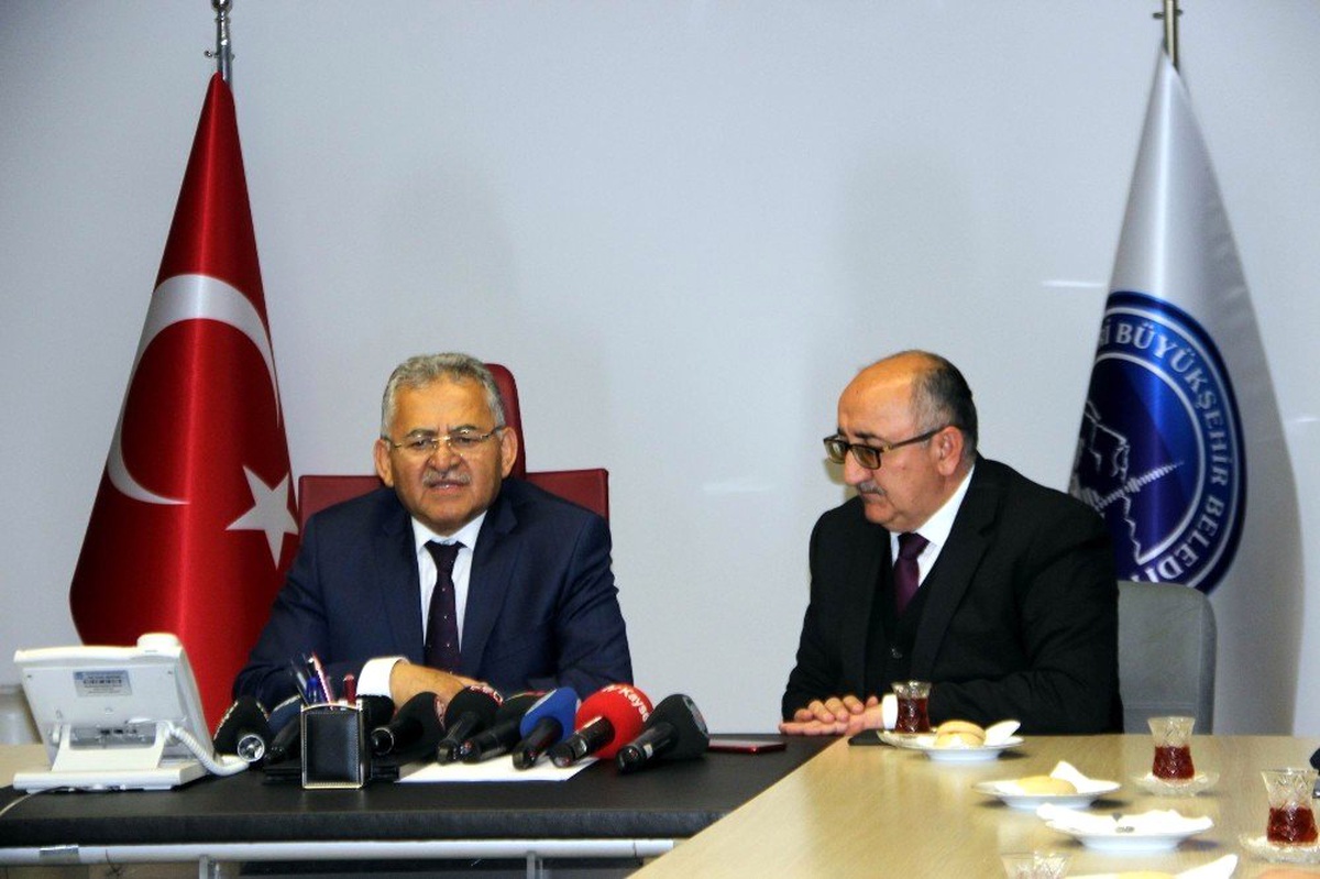 Kgc\'den Başkan Büyükkılıç\'a Ziyaret