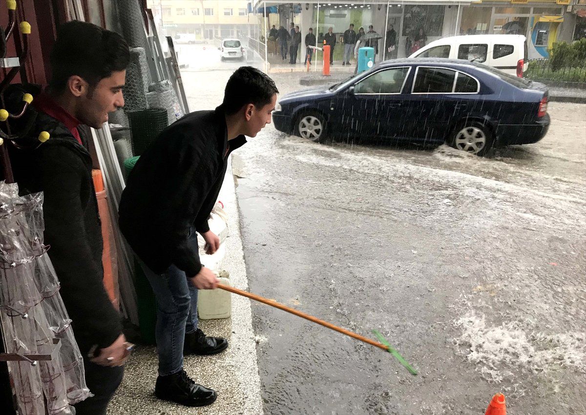 Kilis\'te Sağanak Etkili Oldu