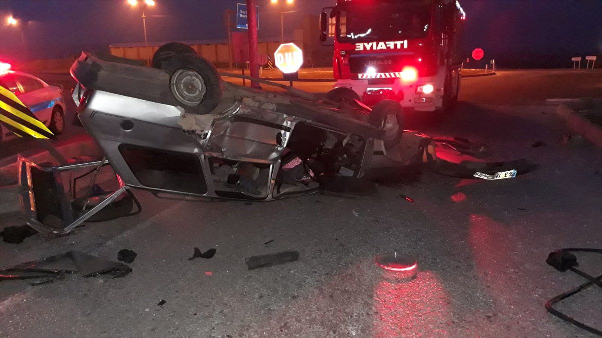 Kütahya\'da Trafik Kazası: 1 Ölü, 1 Yaralı