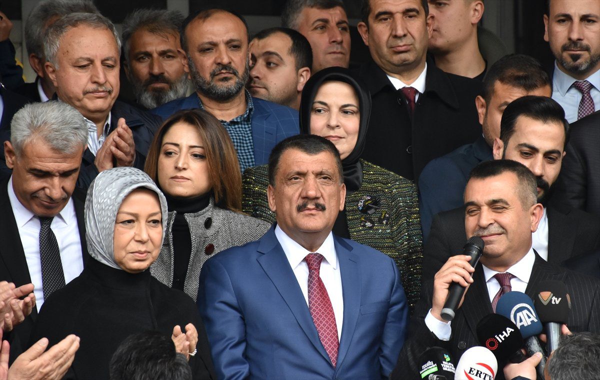 Malatya\'da Belediye Başkanları Mazbatalarını Aldı