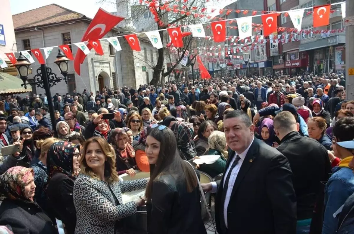 Nuri Tekin Kazandı, Etli Pilav Dağıttı