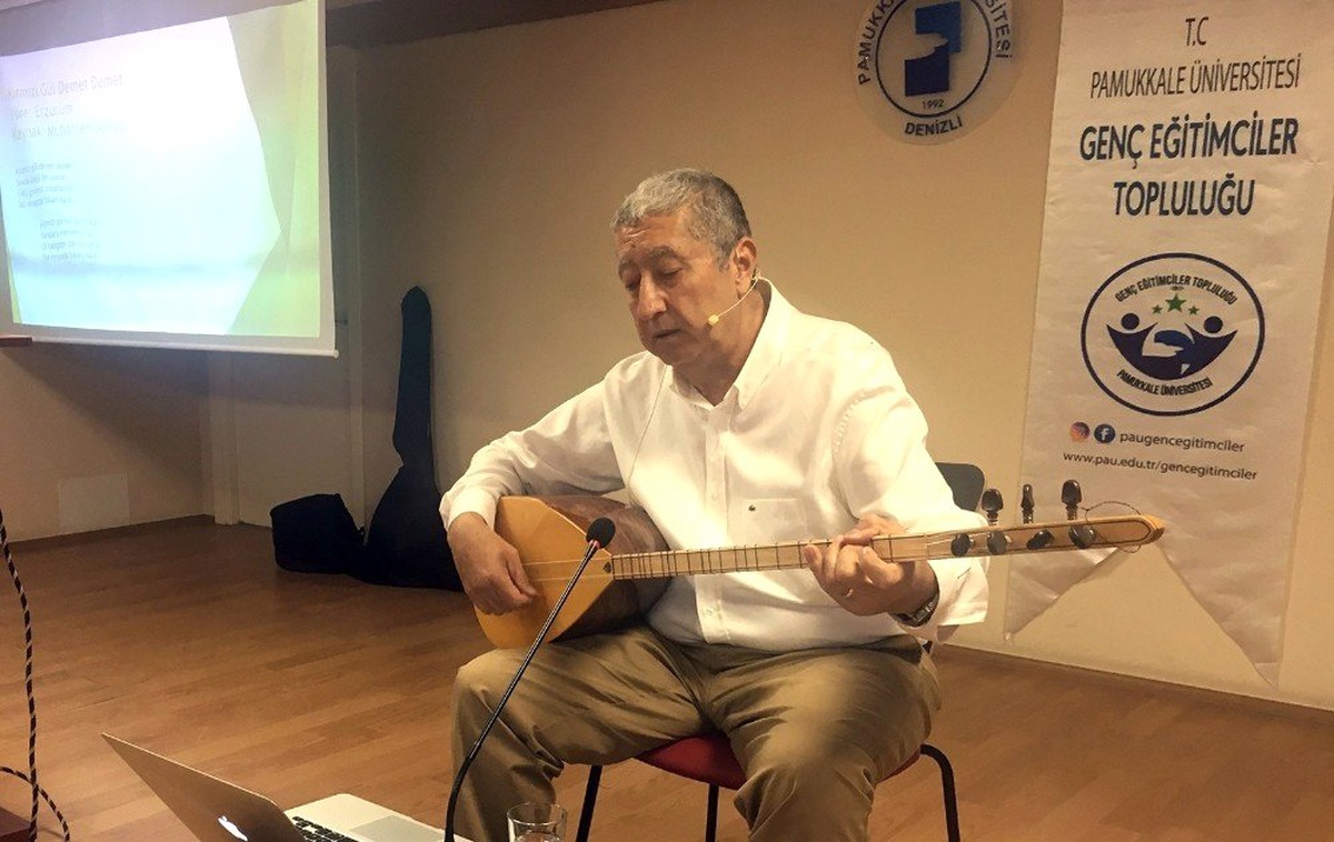 Paü\'de Öğretmenlik Üzerine Sohbet ve Türküler Etkinliği