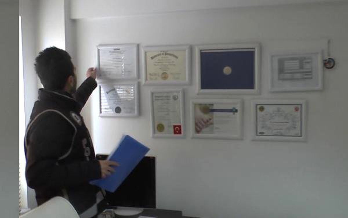 Sahte Diplomayla Kekemelik Tedavisine 55 Yıl Hapis