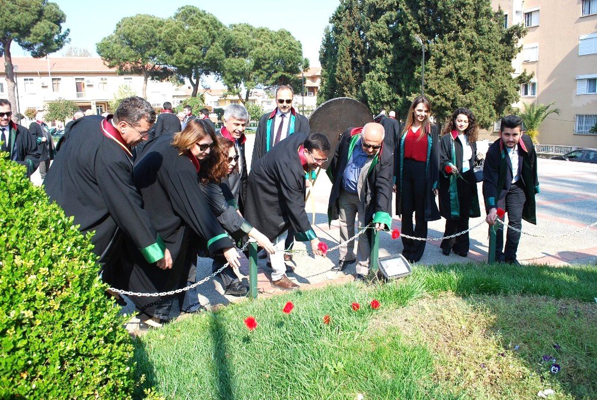 Salihli\'de Avukatlar Günü Kutlandı