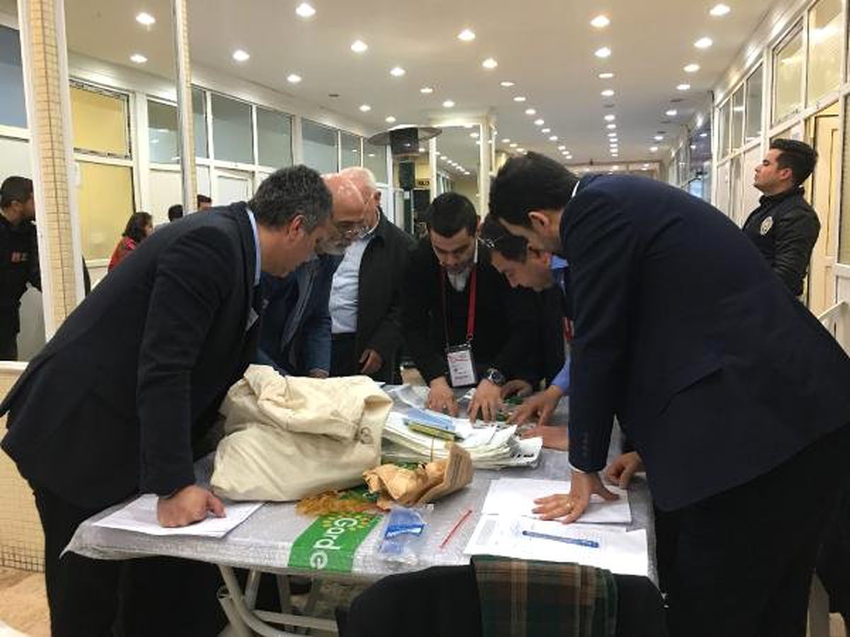 Şişli\'deki Geçersiz Oyların Sayımı Sürüyor
