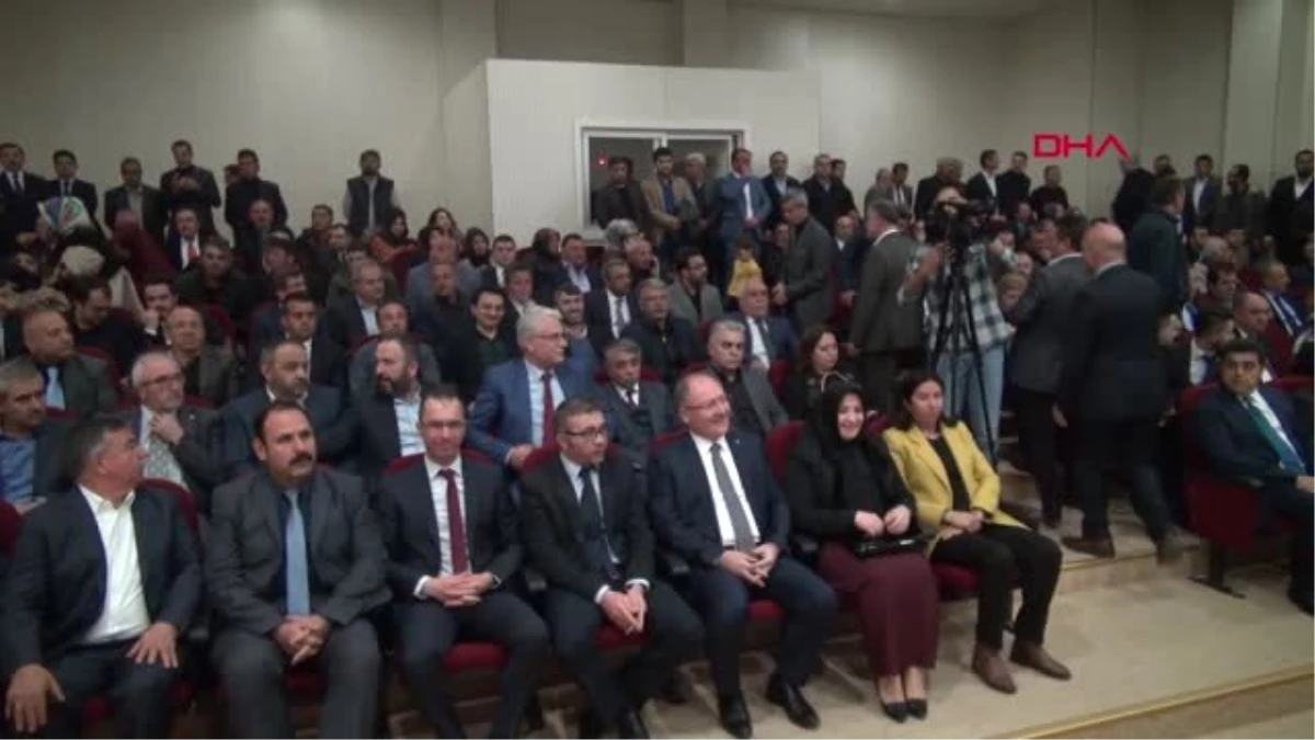 Sivas Belediyesi\'nde Yeni Başkan Hilmi Bilgin Göreve Başladı