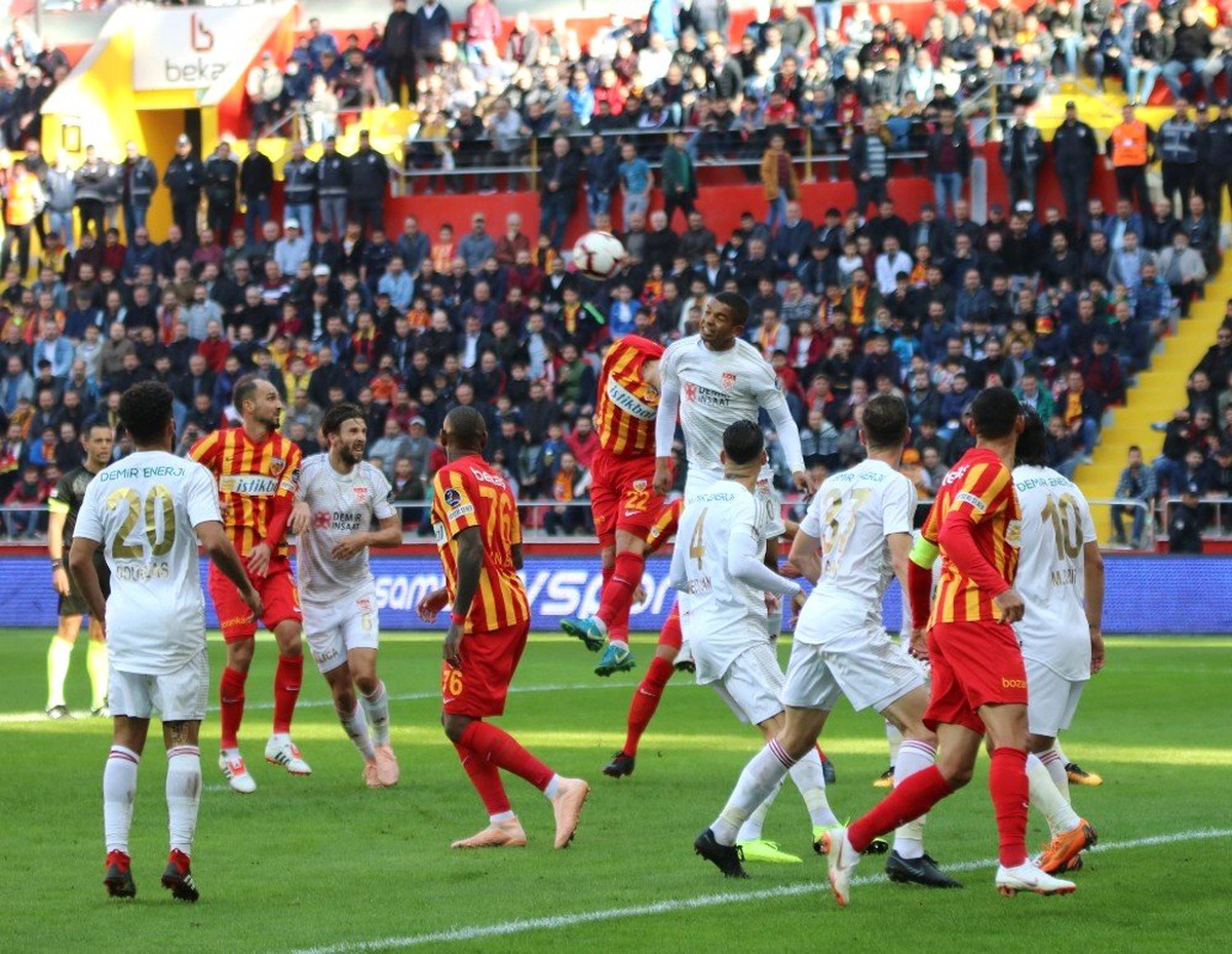 Sivasspor-Kayserispor 24.randevuda