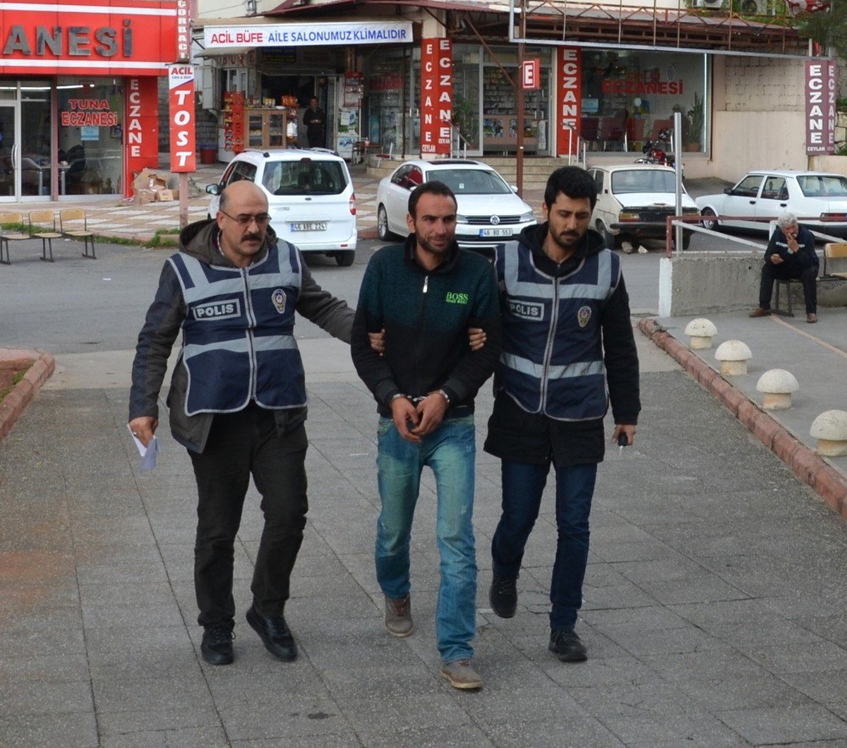 Televizyon Hırsızı Yakalandı, "Zevk İçin Çaldım" Dedi