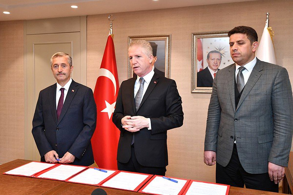 Vali Gül\'den Kan Bağışı Çağrısı