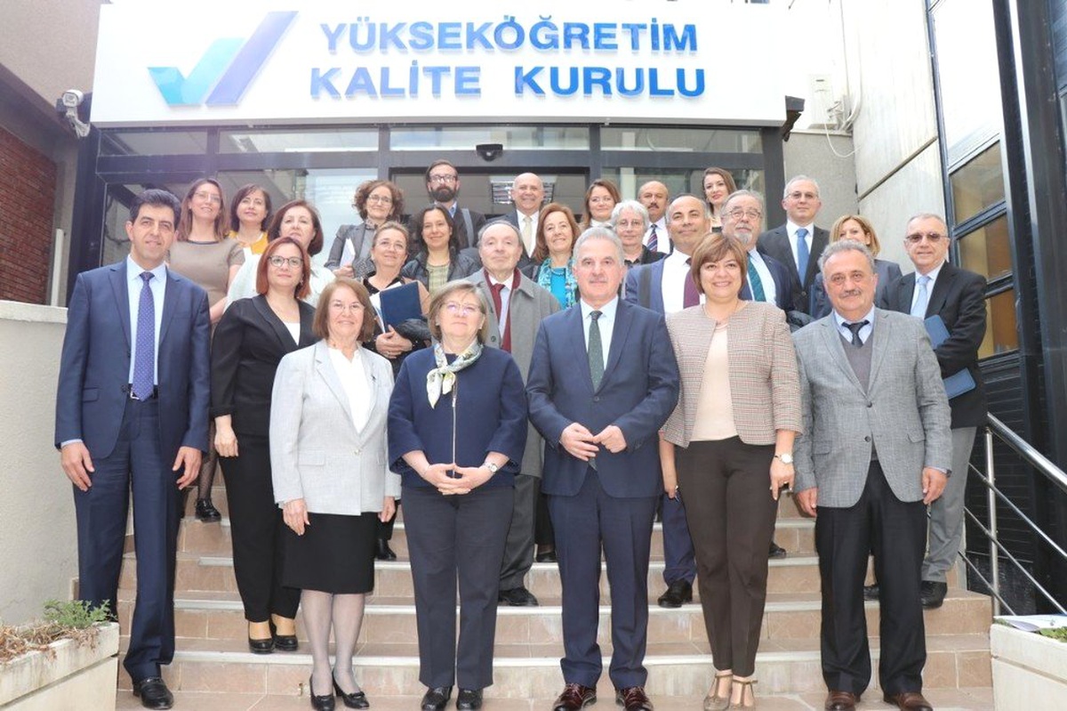 Yökak\'tan 11 Ulusal Akreditasyon Kuruluşuna Kalite Değerlendirme Tescil Belgesi