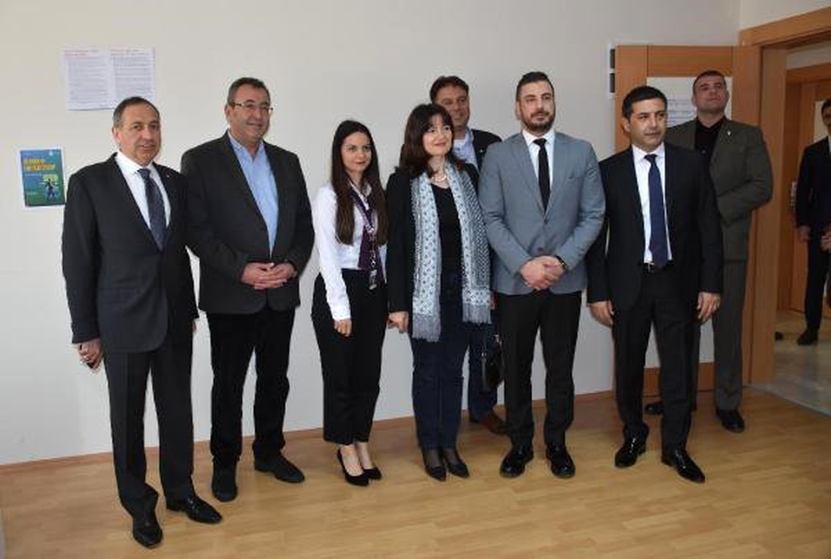 Yunanistan İçin Vize Verecek Ofis Kuşadası\'nda Tekrar Hizmete Girdi