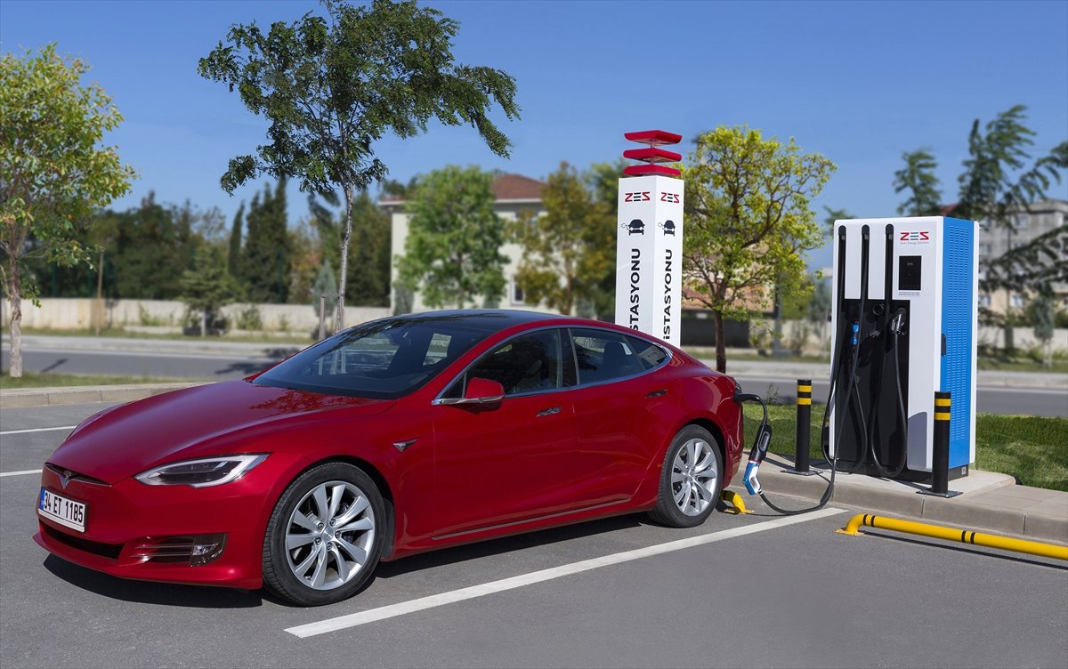 Zorlu Enerji, Elektrikli Araç Şarj İstasyonlarını Artırıyor