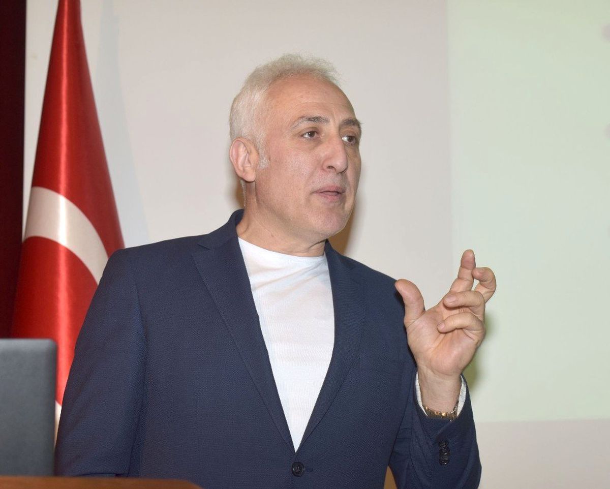 2018 Yılında Türkiye\'ye Yurt Dışından 400 Bin Cep Telefonu Getirildi