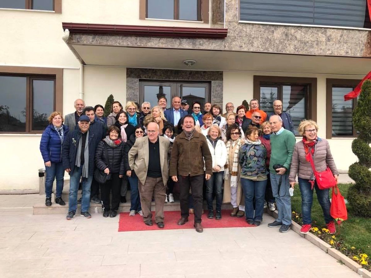 50 Yıl Sonra Han\'da Buluştular