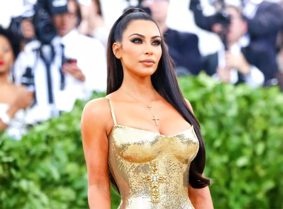 ABD\'li Şov Yıldızı Kim Kardashian, Dördüncü Çocuğuna Ermeni Adı Koyacak