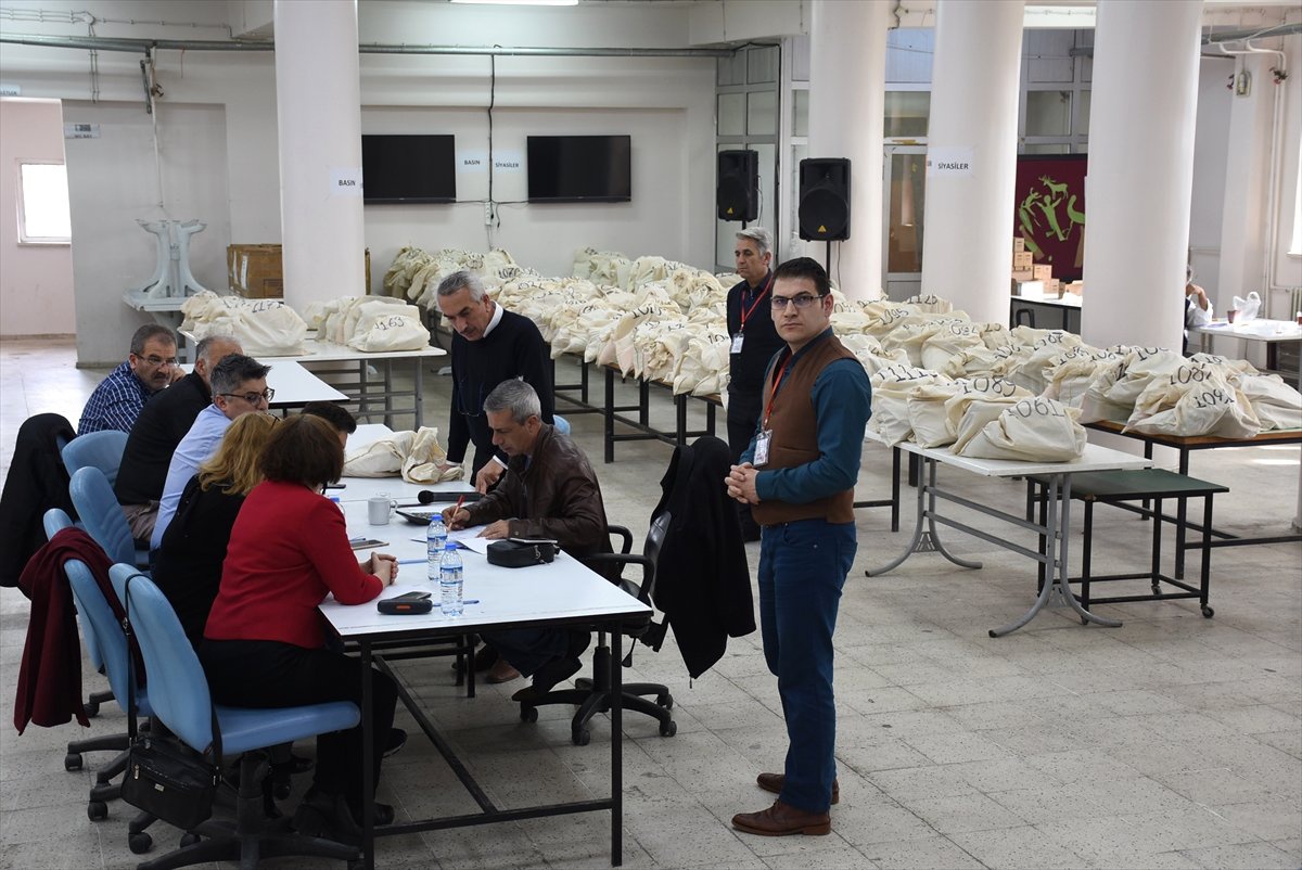 Bartın\'da 5 Sandıktaki Oylar Yeniden Sayılıyor
