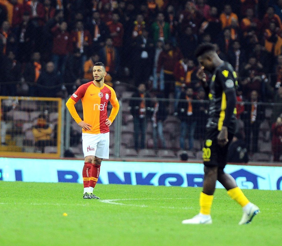 Belhanda\'ya Maçtan Sonra Destek