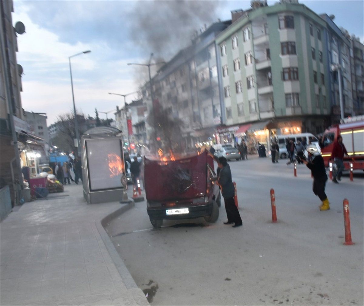 Boyabat\'ta Araç Yangını